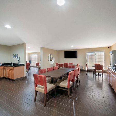 Comfort Suites Red Bluff Near I-5 Dış mekan fotoğraf
