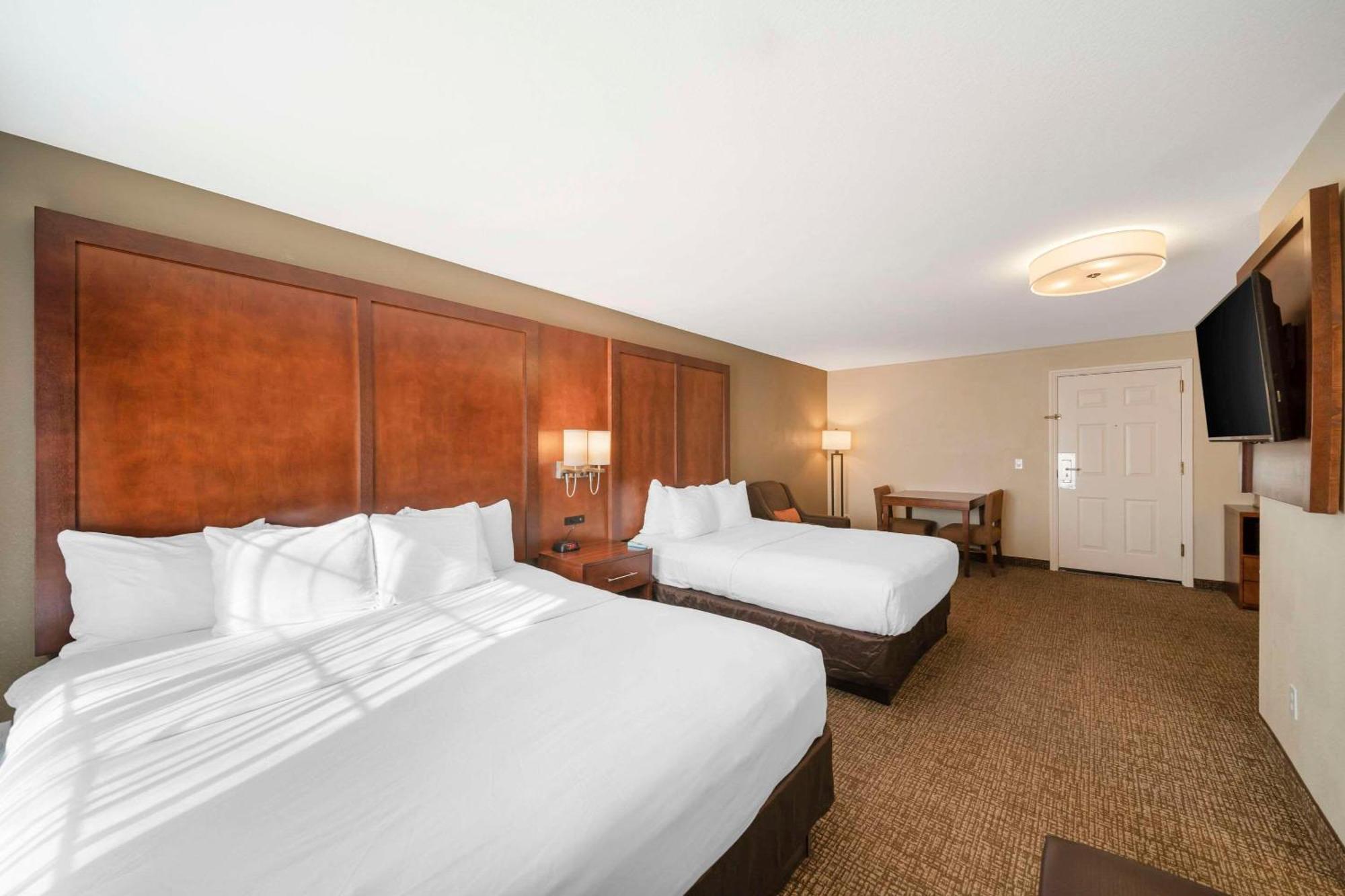 Comfort Suites Red Bluff Near I-5 Dış mekan fotoğraf