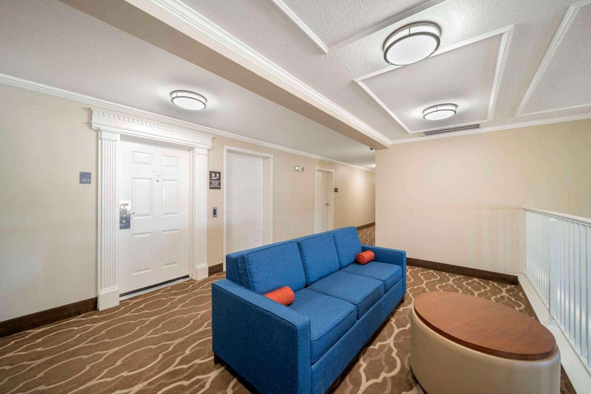 Comfort Suites Red Bluff Near I-5 Dış mekan fotoğraf