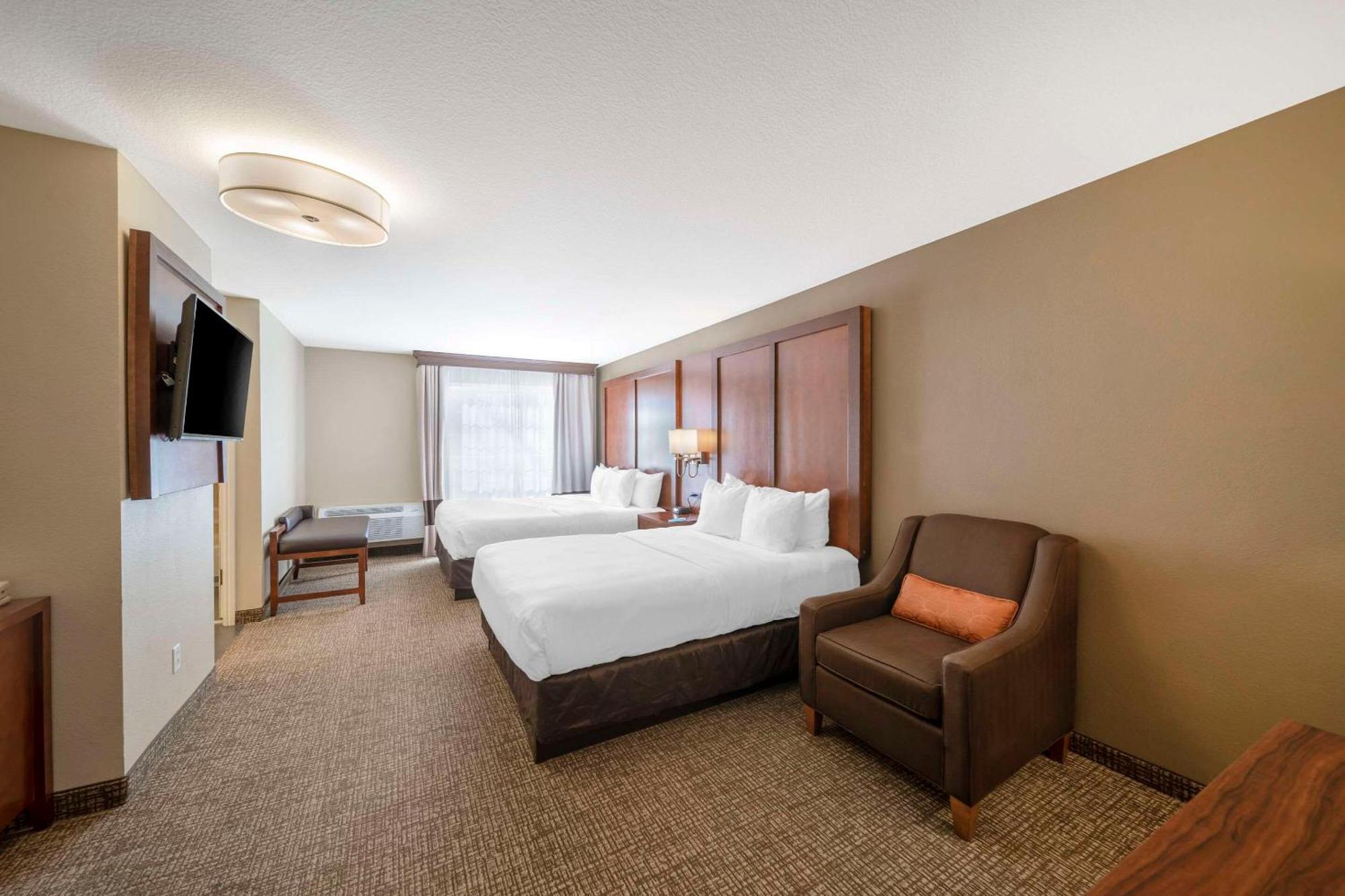 Comfort Suites Red Bluff Near I-5 Dış mekan fotoğraf