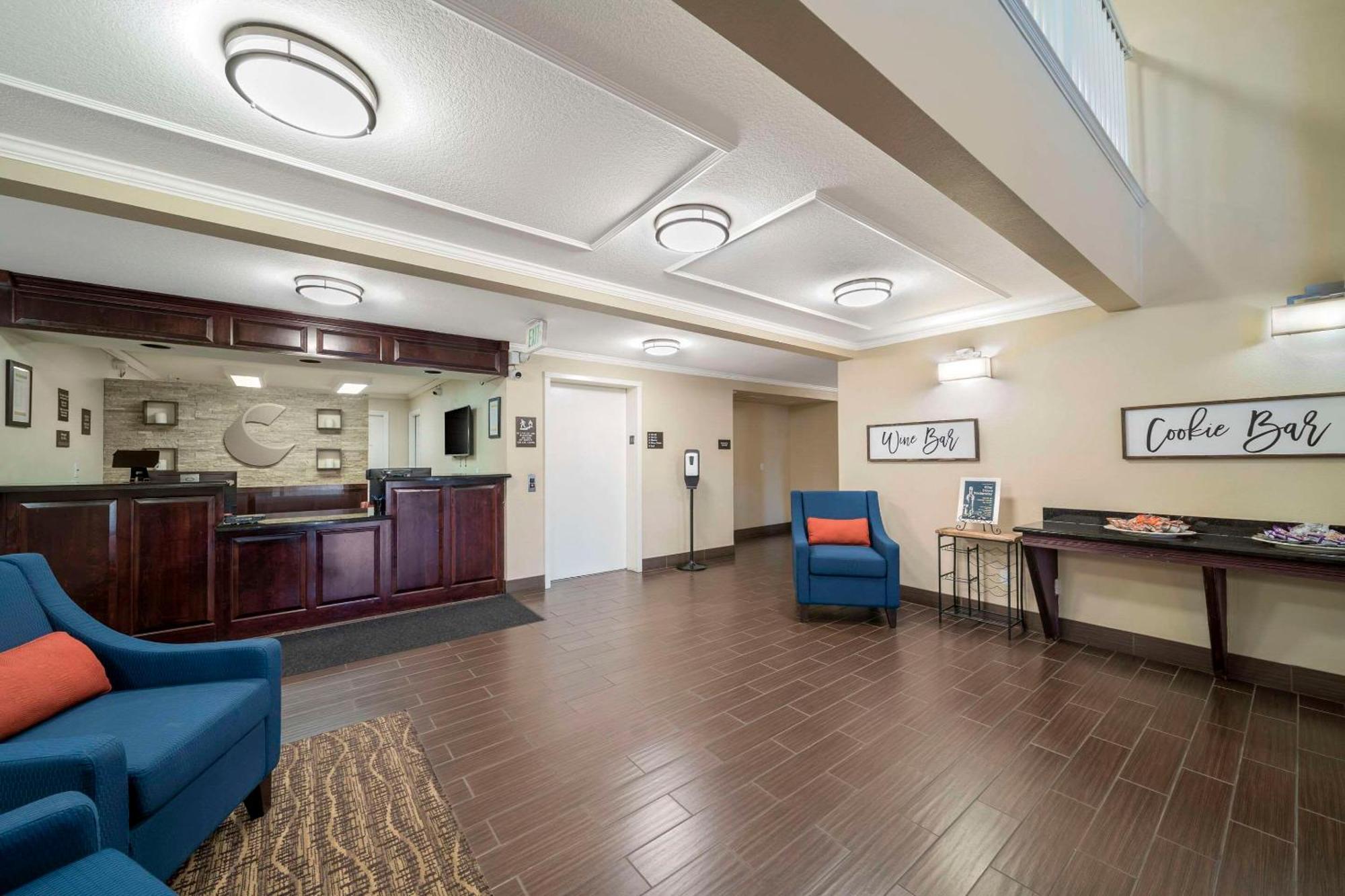 Comfort Suites Red Bluff Near I-5 Dış mekan fotoğraf